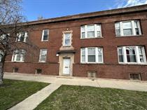 1506 E 74th Pl Unit 1